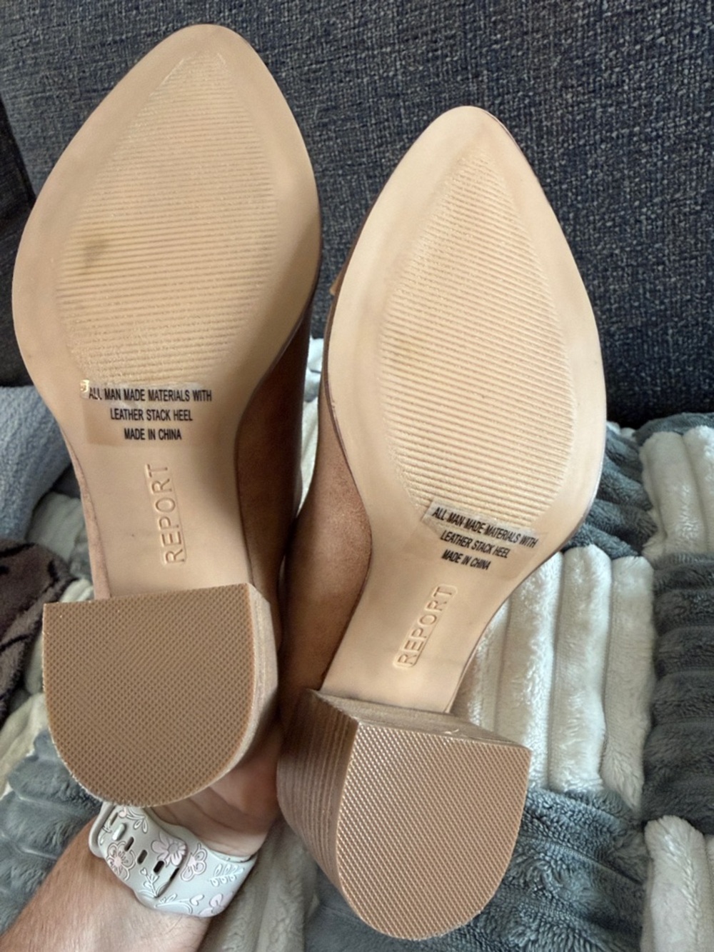 Report Toni Mule Heeled Bootie - Picture 9 of 9